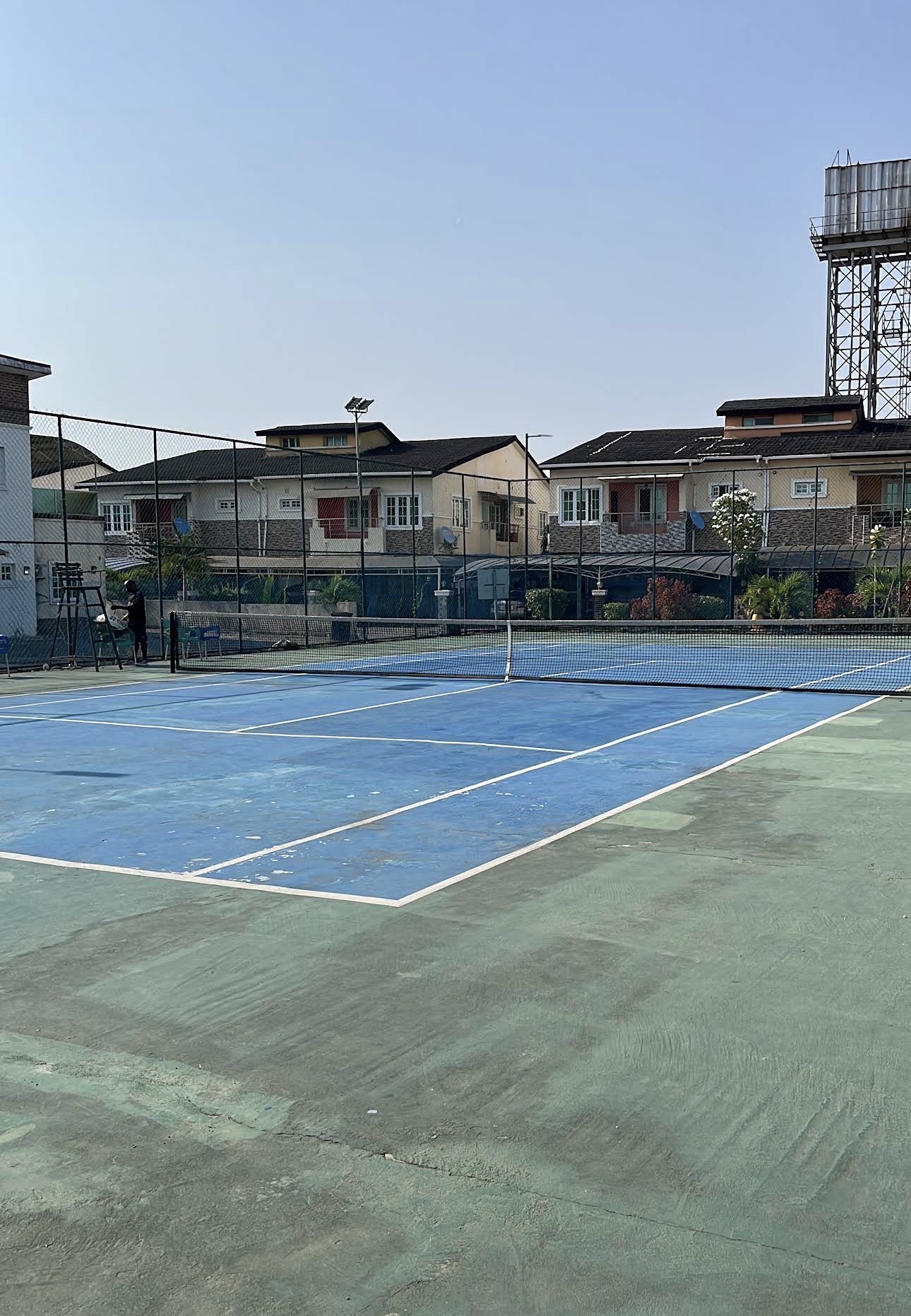 Monaliza Tennis Club entrance